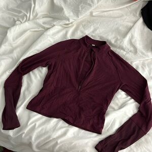 maroon cropped zip up lululemon